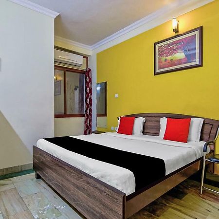 Capital O 41962 Hotel Mandakini Continental Lucknow Eksteriør bilde