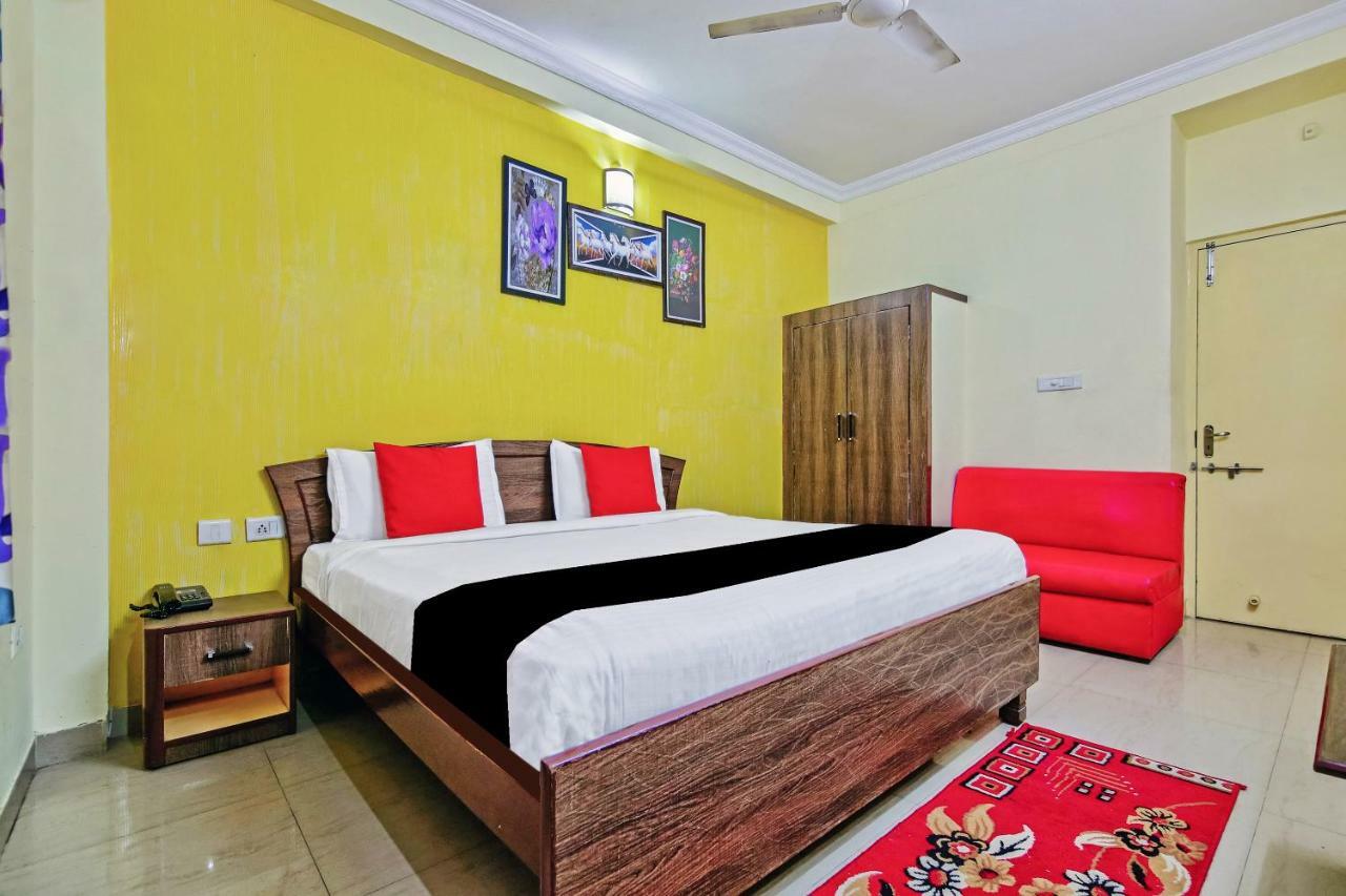 Capital O 41962 Hotel Mandakini Continental Lucknow Eksteriør bilde