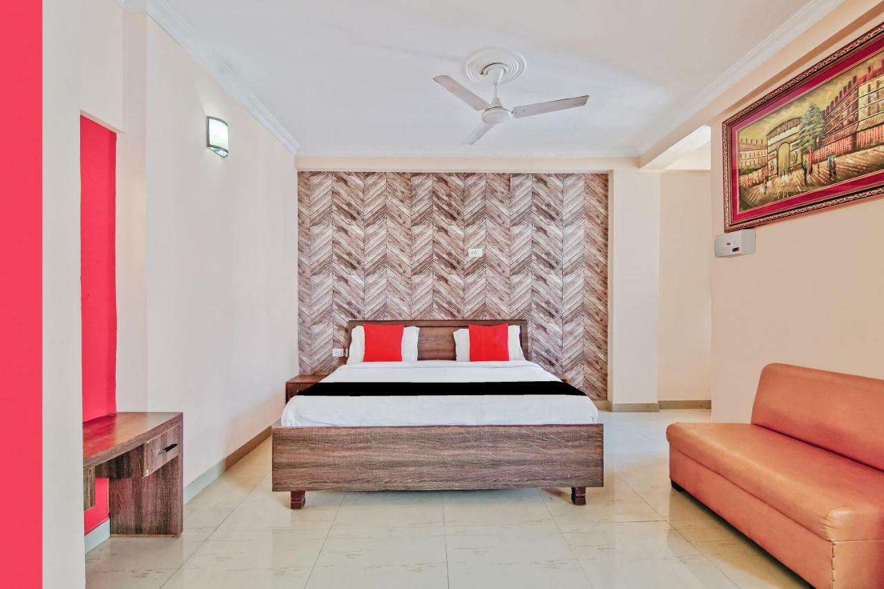 Capital O 41962 Hotel Mandakini Continental Lucknow Eksteriør bilde